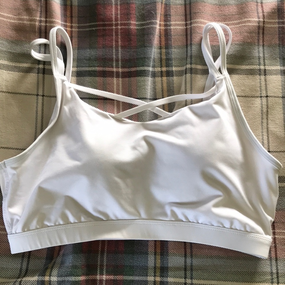 Brand new sports bra